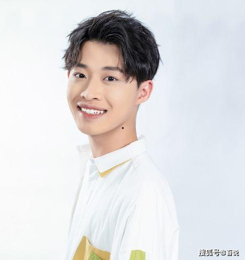 明星皓,闪耀星途,璀璨人生 第3张 明星皓,闪耀星途,璀璨人生 第3张