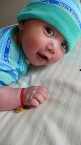 瘦宝宝图片,可爱至极的幼嫩身影  第2张