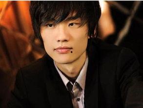 许嵩的天使创作背景,爱与救赎的旋律之旅 第2张 许嵩的天使创作背景,爱与救赎的旋律之旅 第2张